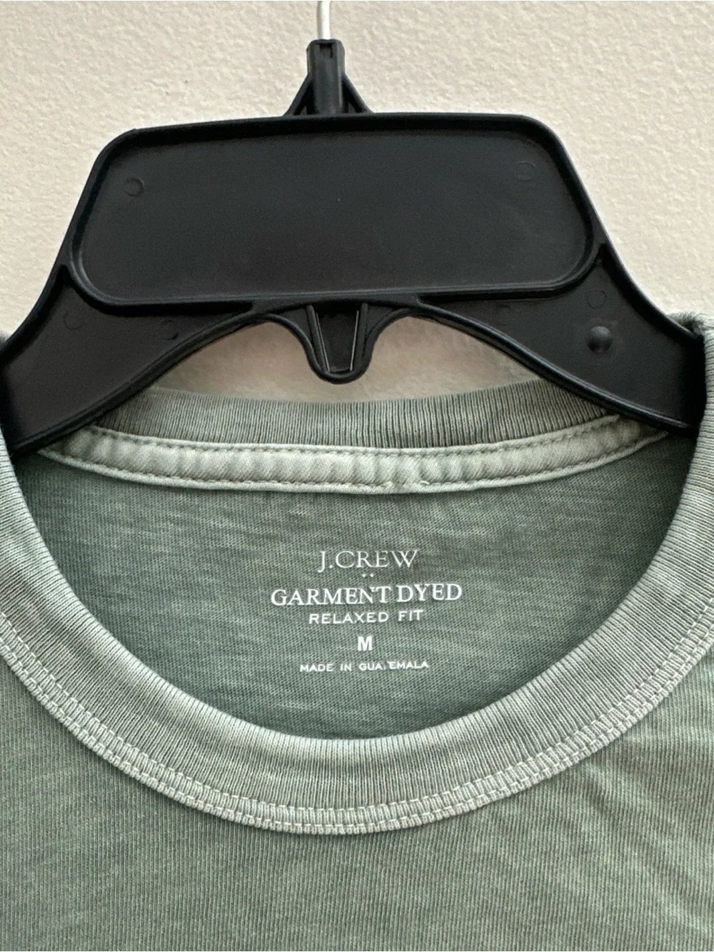 J.Crew Mens Garment Dyed Relaxed Fit T-Shirt Sage Green Size M Crew Neck